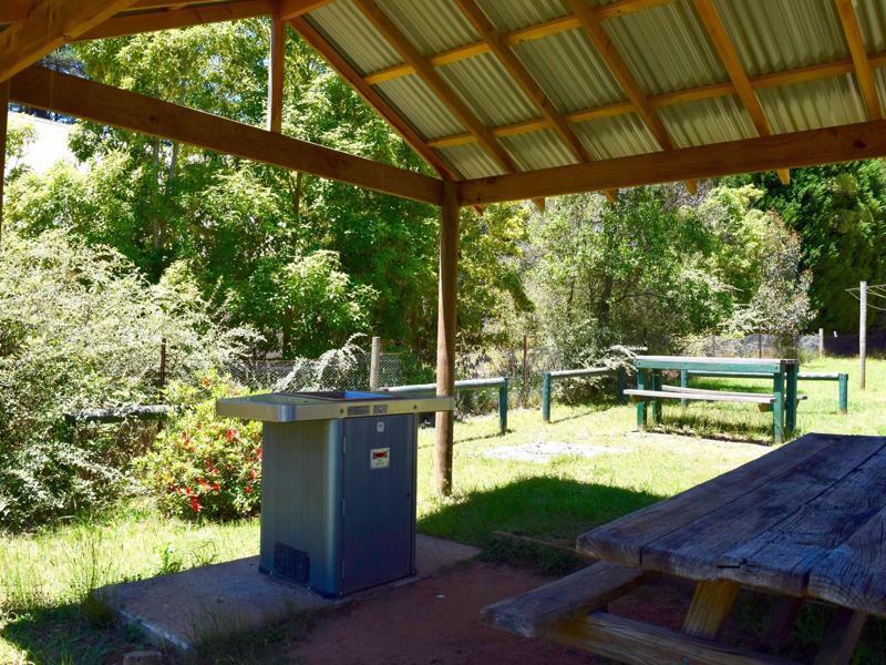 Blackheath Holiday Cabins Exterior photo